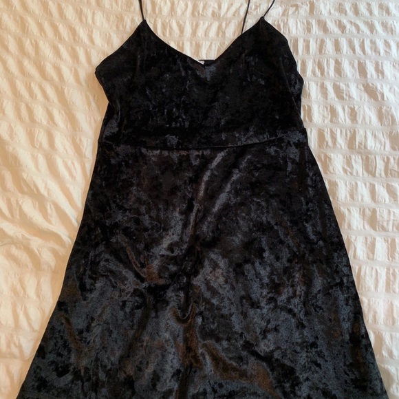 Black Velvet Mini Dress - Picture 3 of 5